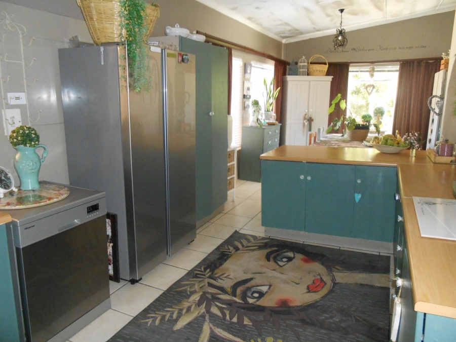 4 Bedroom Property for Sale in Humansdorp Eastern Cape